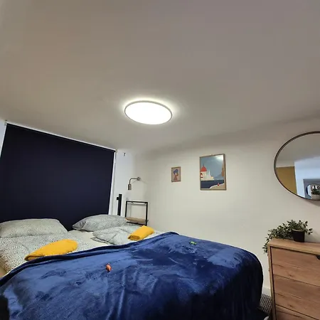 Eden's Golden Gallery Loft