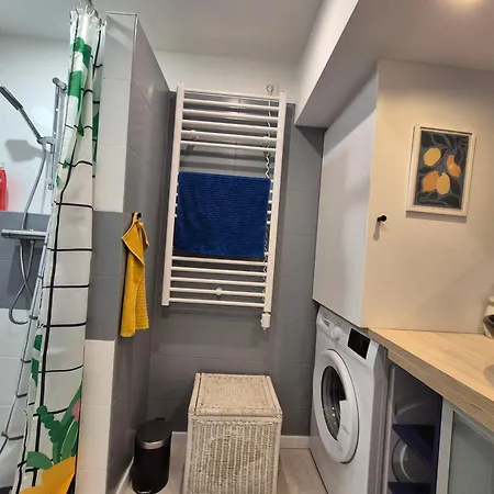Eden's Golden Gallery Loft