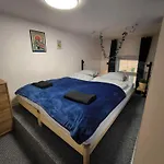 Eden's Golden Gallery Loft Appartement